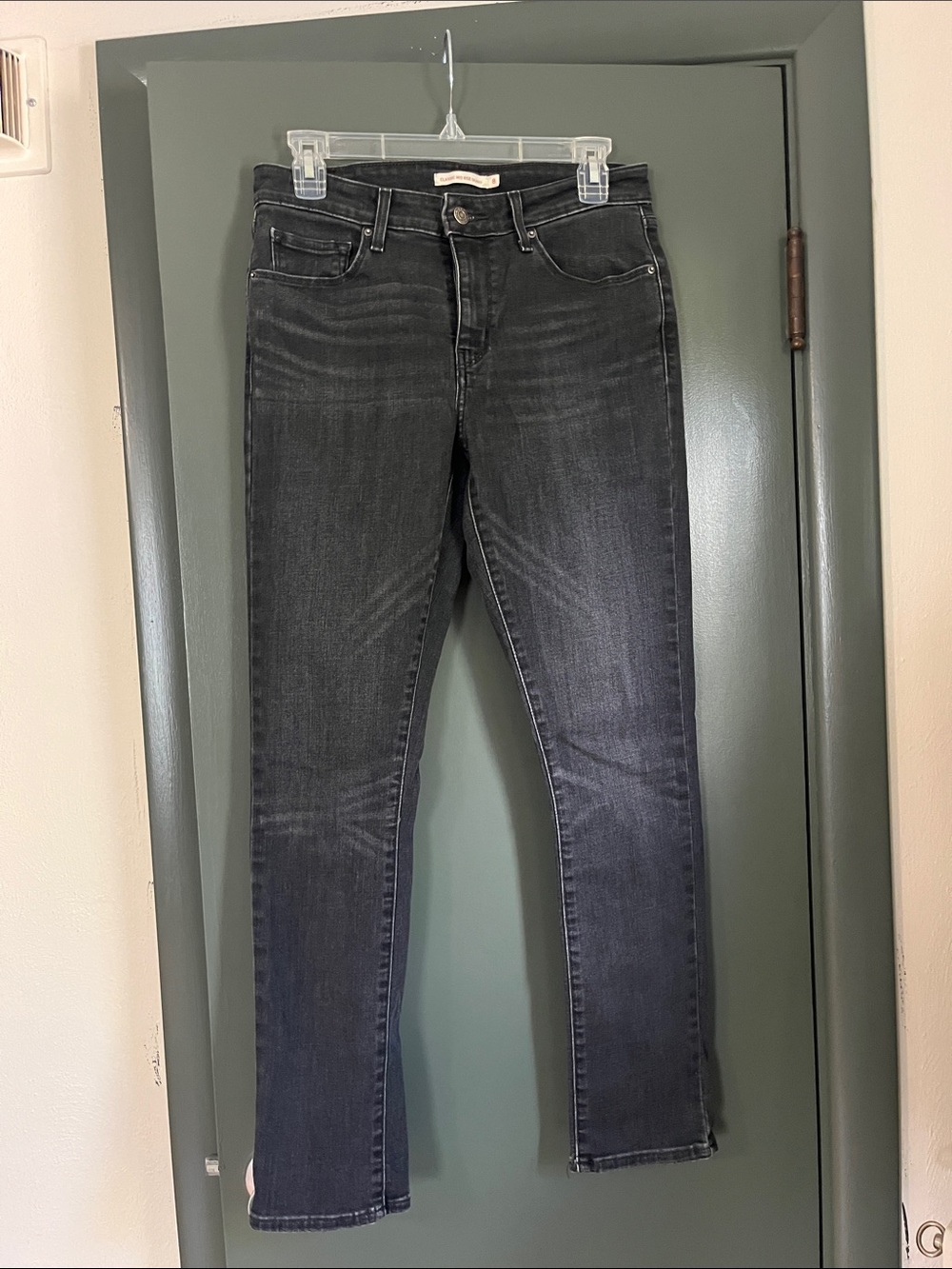 Levi's Women's Black Charcoal Skinny Jeans